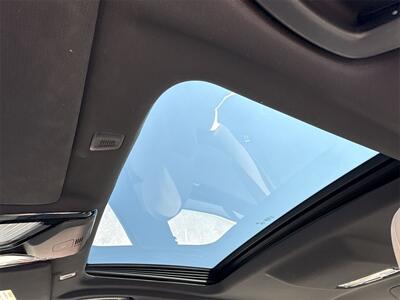 2023 BMW 5 Series 530e iPerformance   - Photo 28 - McKinney, TX 75070