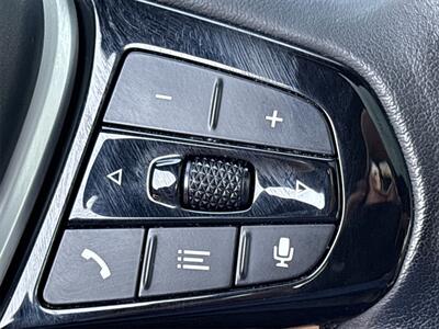 2023 BMW 5 Series 530e iPerformance   - Photo 13 - McKinney, TX 75070