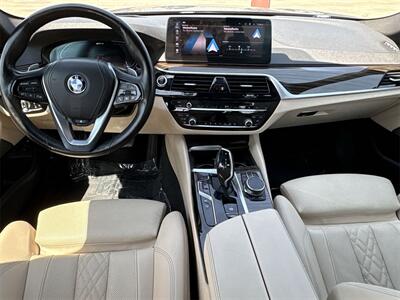 2023 BMW 5 Series 530e iPerformance   - Photo 20 - McKinney, TX 75070
