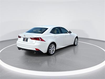 2016 Lexus IS 200t   - Photo 8 - McKinney, TX 75070