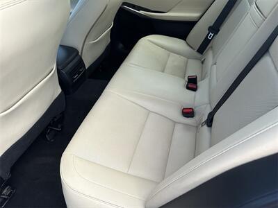 2016 Lexus IS 200t   - Photo 29 - McKinney, TX 75070