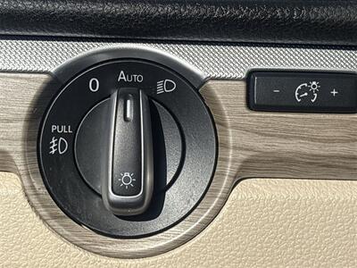 2017 Volkswagen Passat 1.8T SE   - Photo 14 - McKinney, TX 75070