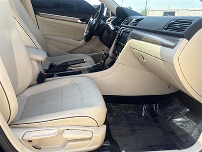2017 Volkswagen Passat 1.8T SE   - Photo 34 - McKinney, TX 75070