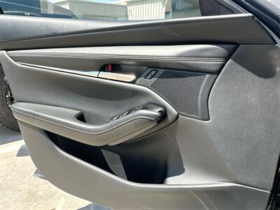 2024 Mazda Mazda3 2.5 S Preferred Package   - Photo 18 - McKinney, TX 75070