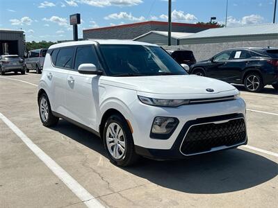 2020 Kia Soul LX   - Photo 3 - McKinney, TX 75070