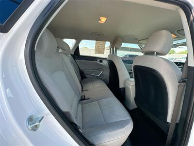 2020 Kia Soul LX   - Photo 19 - McKinney, TX 75070