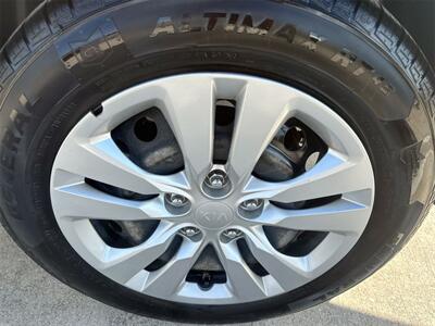 2020 Kia Soul LX   - Photo 27 - McKinney, TX 75070