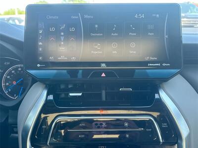 2022 Toyota Venza Limited   - Photo 11 - McKinney, TX 75070