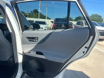 2022 Toyota Venza Limited   - Photo 23 - McKinney, TX 75070