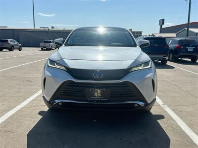2022 Toyota Venza Limited   - Photo 2 - McKinney, TX 75070