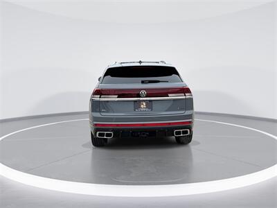 2024 Volkswagen Atlas Cross Sport 2.0T SEL Premium R-Line R-Line   - Photo 7 - McKinney, TX 75070