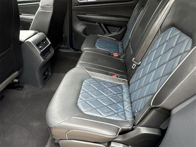 2024 Volkswagen Atlas Cross Sport 2.0T SEL Premium R-Line R-Line   - Photo 29 - McKinney, TX 75070