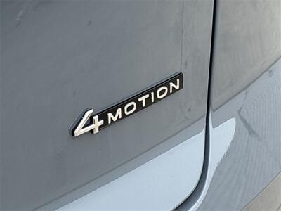 2024 Volkswagen Atlas Cross Sport 2.0T SEL Premium R-Line R-Line   - Photo 11 - McKinney, TX 75070