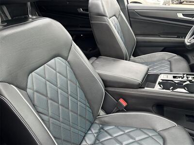 2024 Volkswagen Atlas Cross Sport 2.0T SEL Premium R-Line R-Line   - Photo 33 - McKinney, TX 75070
