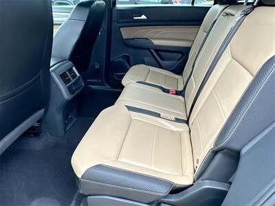 2021 Volkswagen Atlas Cross Sport 3.6L V6 SE w/Technology   - Photo 29 - McKinney, TX 75070