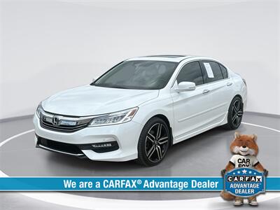 2017 Honda Accord Touring   - Photo 1 - McKinney, TX 75070