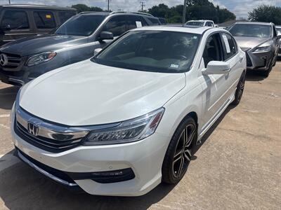 2017 Honda Accord Touring   - Photo 33 - McKinney, TX 75070