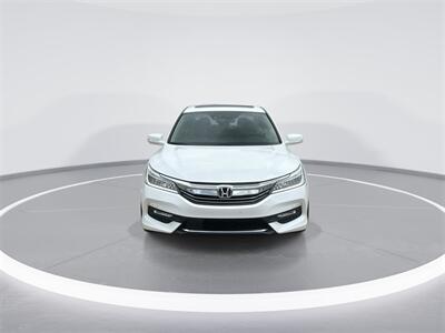 2017 Honda Accord Touring   - Photo 3 - McKinney, TX 75070