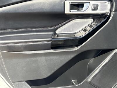 2022 Ford Explorer Platinum   - Photo 19 - McKinney, TX 75070
