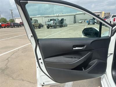 2021 Toyota Corolla LE   - Photo 24 - McKinney, TX 75070