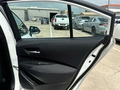 2021 Toyota Corolla LE   - Photo 22 - McKinney, TX 75070