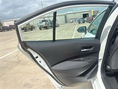 2021 Toyota Corolla LE   - Photo 23 - McKinney, TX 75070