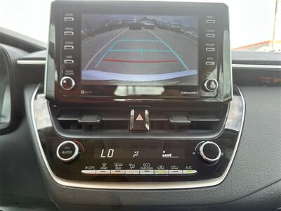 2021 Toyota Corolla LE   - Photo 12 - McKinney, TX 75070