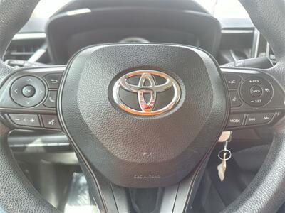 2021 Toyota Corolla LE   - Photo 14 - McKinney, TX 75070