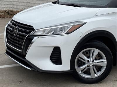 2021 Nissan Kicks S   - Photo 16 - McKinney, TX 75070