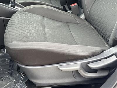 2021 Nissan Kicks S   - Photo 18 - McKinney, TX 75070