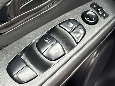 2021 Nissan Kicks S   - Photo 14 - McKinney, TX 75070