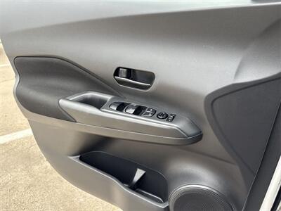 2021 Nissan Kicks S   - Photo 27 - McKinney, TX 75070