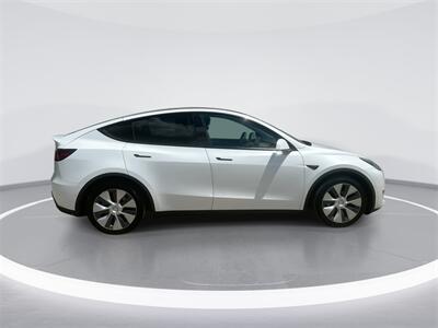 2022 Tesla Model Y Long Range   - Photo 9 - McKinney, TX 75070