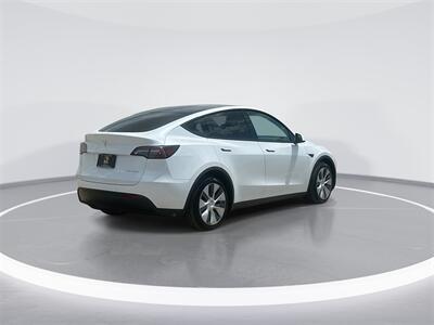 2022 Tesla Model Y Long Range   - Photo 8 - McKinney, TX 75070