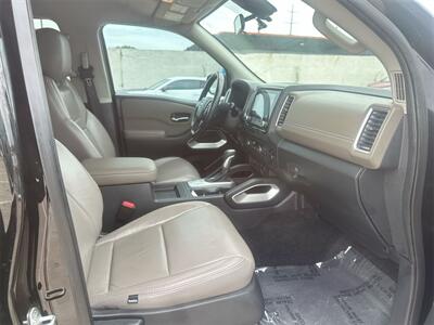 2022 Nissan Frontier SV   - Photo 62 - McKinney, TX 75070