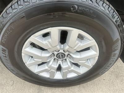 2022 Nissan Frontier SV   - Photo 70 - McKinney, TX 75070