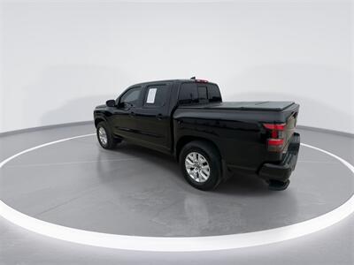 2022 Nissan Frontier SV   - Photo 2 - McKinney, TX 75070