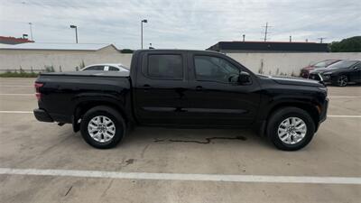 2022 Nissan Frontier SV   - Photo 76 - McKinney, TX 75070