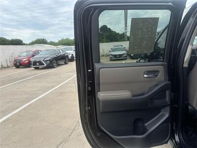 2022 Nissan Frontier SV   - Photo 66 - McKinney, TX 75070