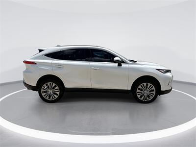 2024 Toyota Venza XLE   - Photo 9 - McKinney, TX 75070