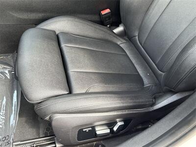 2020 BMW 3 Series 330i   - Photo 18 - McKinney, TX 75070