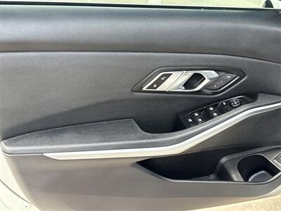 2020 BMW 3 Series 330i   - Photo 19 - McKinney, TX 75070