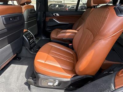 2022 BMW X7 M50i   - Photo 29 - McKinney, TX 75070
