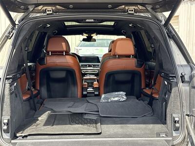 2022 BMW X7 M50i   - Photo 31 - McKinney, TX 75070