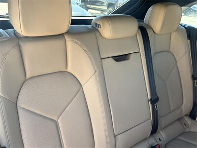 2022 Porsche Macan   - Photo 33 - McKinney, TX 75070