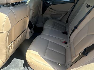 2022 Porsche Macan   - Photo 29 - McKinney, TX 75070
