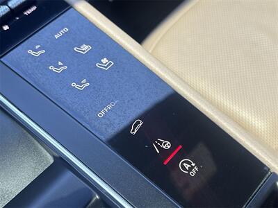 2022 Porsche Macan   - Photo 27 - McKinney, TX 75070
