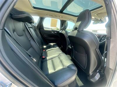 2022 Volvo XC60 B5 Inscription   - Photo 20 - McKinney, TX 75070