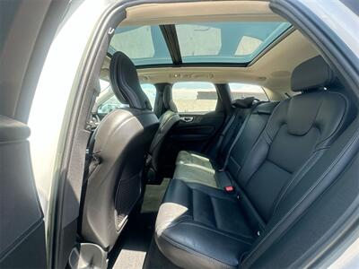 2022 Volvo XC60 B5 Inscription   - Photo 19 - McKinney, TX 75070