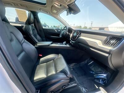 2022 Volvo XC60 B5 Inscription   - Photo 21 - McKinney, TX 75070